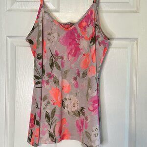 White Birch Floral Cami - Women’s Size Medium - Adjustable Straps - T3055A5-PUL
